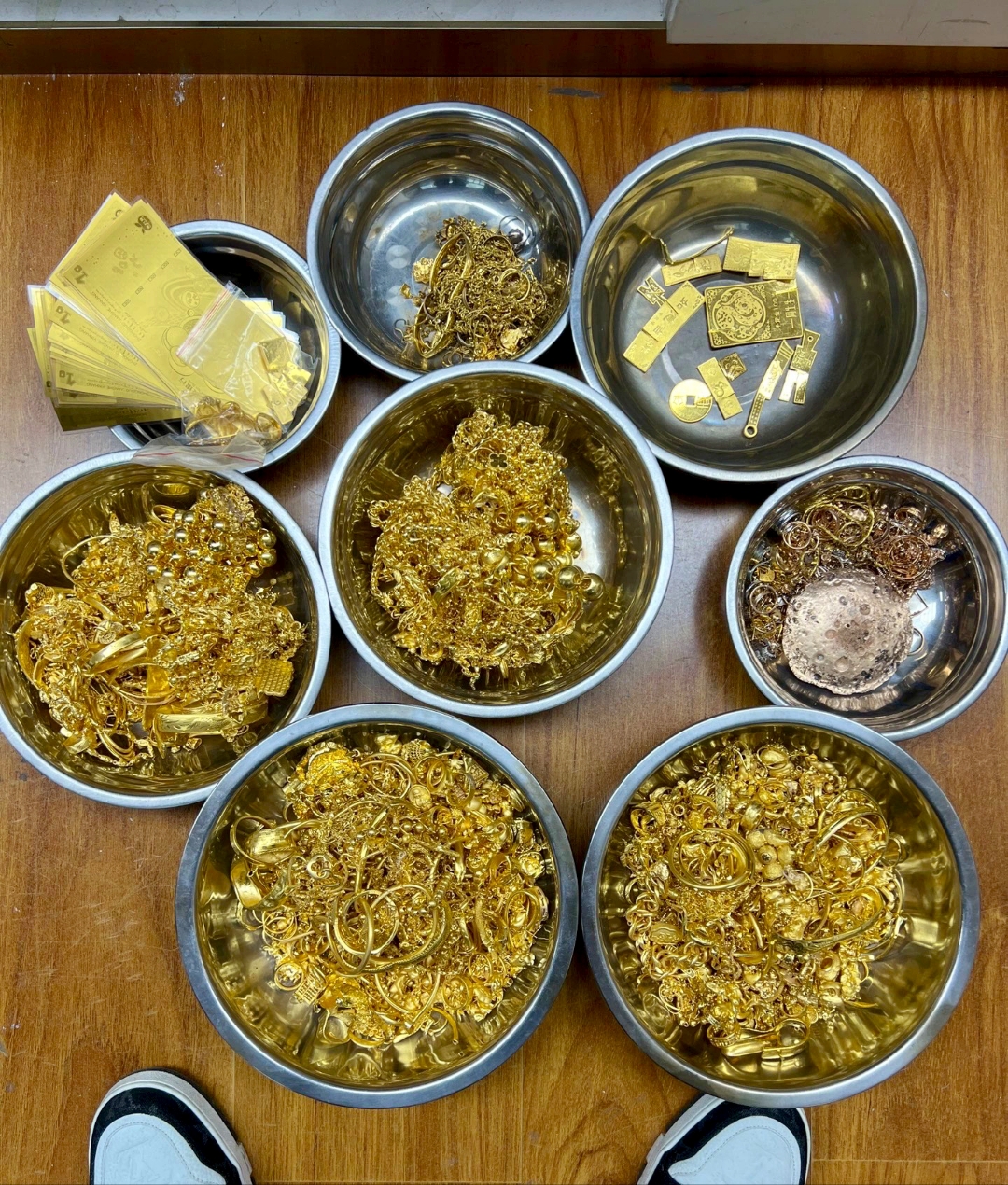 贵金属递延手续费(贵金属递延费收取方向)