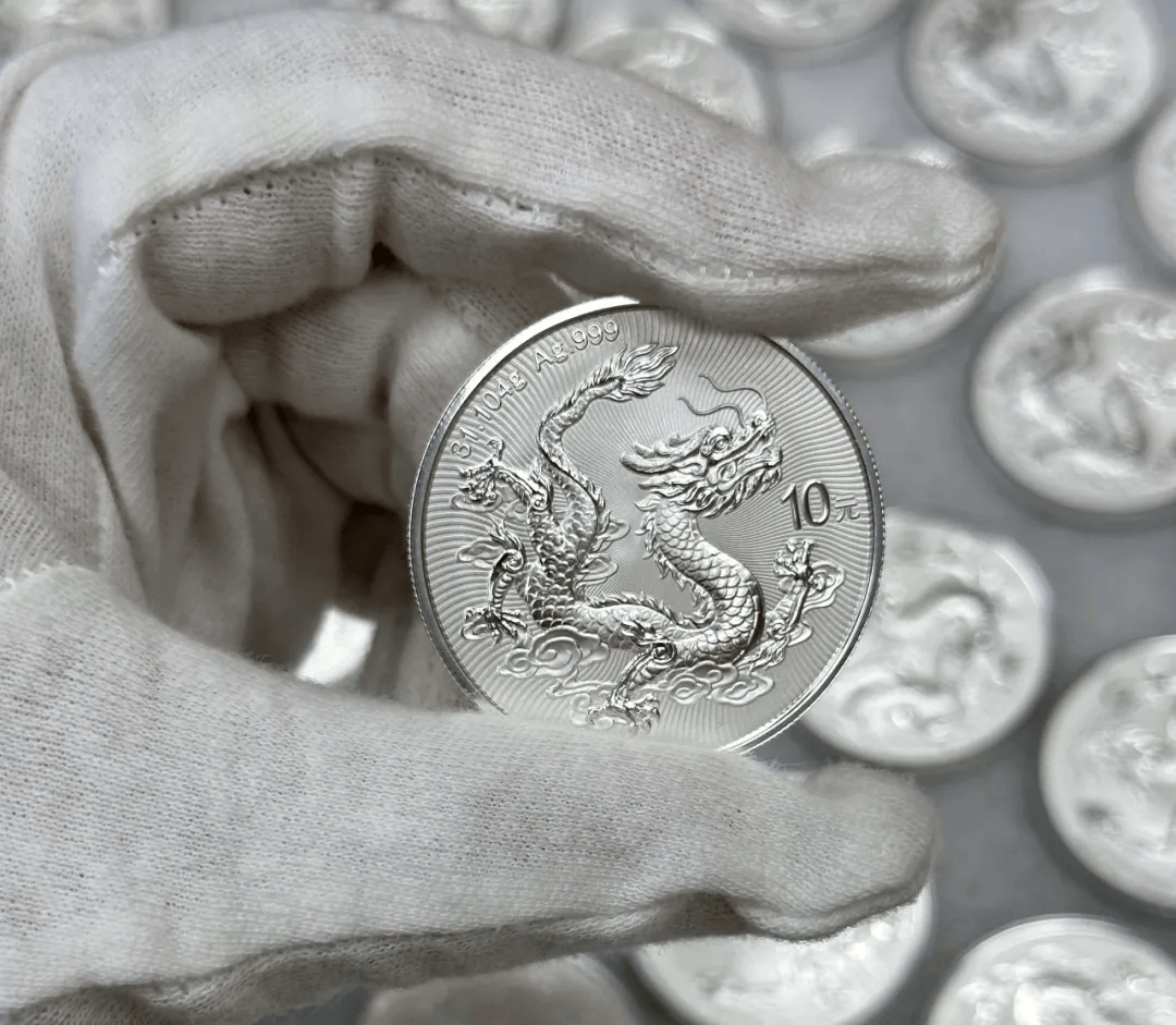 贵金属纪念币(熊猫贵金属纪念币)